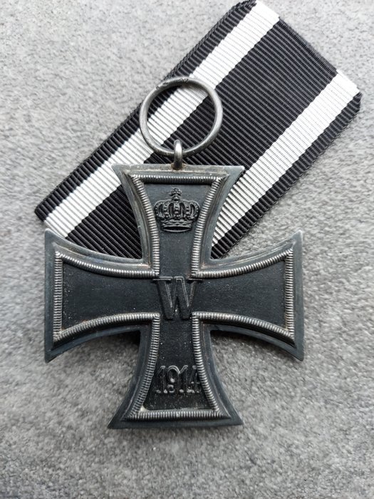 Germania - WW1 German Iron Cross 2nd class ring mark "LV49"