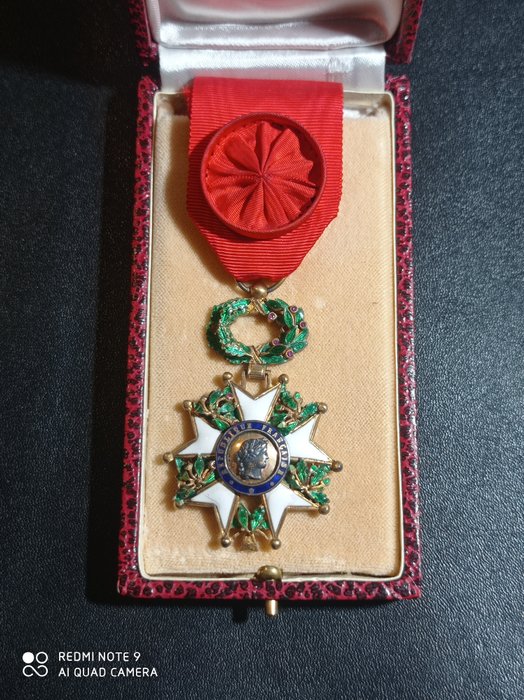 Francia - Ejército/Infantería - Hermosa medalla de oficial modelo Légion d'honneur con redes (TIR6)