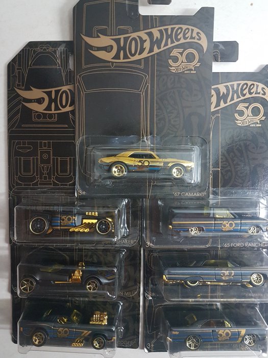 Hot Wheels - 1:64 - Black & Gold - collection 7 pièces