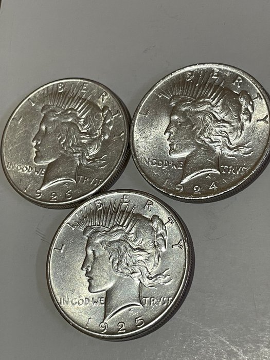 États-Unis. 1 Dollar (Peace) 1924-1925-1926-S (3 coins)
