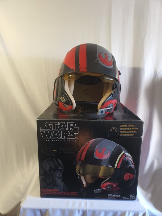 Star Wars Episode VII: The Force Awakens - Poe Dameron - Hasbro - The Black Series - Electronic Helmet, with Lights and Sounds - See images and description