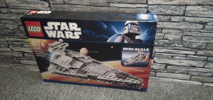 Lego - Star Wars - 8099 - Destroyer Stellaire impérial à échelle midi