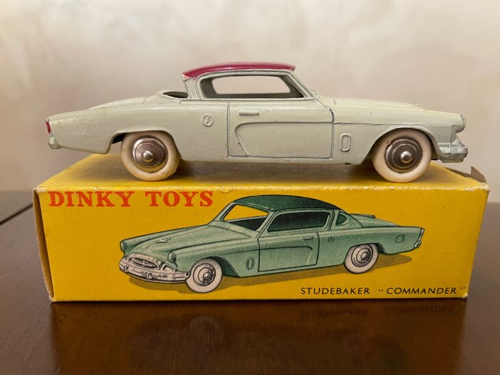 Dinky Toys - 1:43 - Studebaker Commander - ref. 24Y