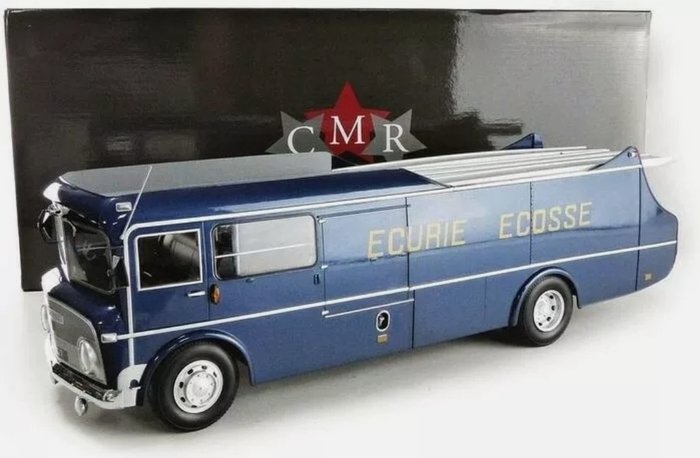 Replicars - 1:18 - CMR Commer TS3 Renntransporter Truck, Team Transporter Ecurie Ecosse 1959 Blau Metallic