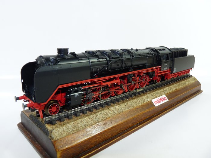 Märklin H0 - 37450 - Dampflokomotive mit Tender - BR 45, Insider-Modell - DB