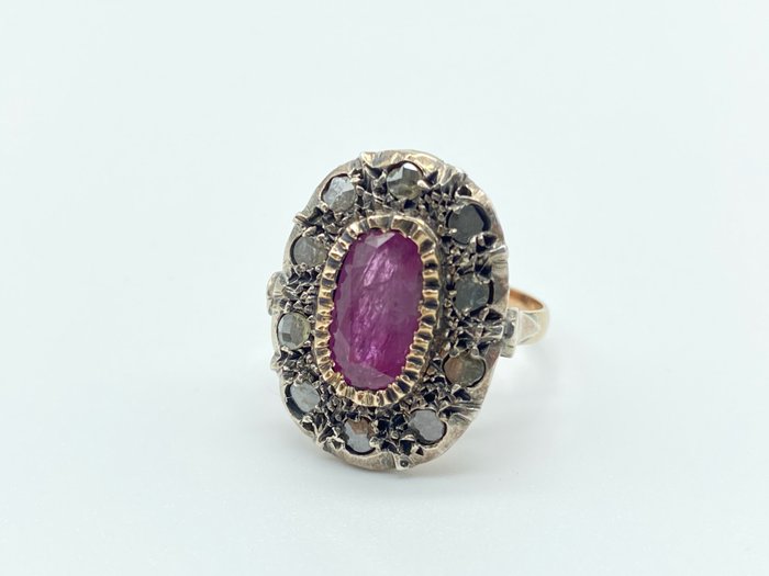 Preview of the first image of 14 kt. Gold - Ring - 2.00 ct Ruby - Diamonds.