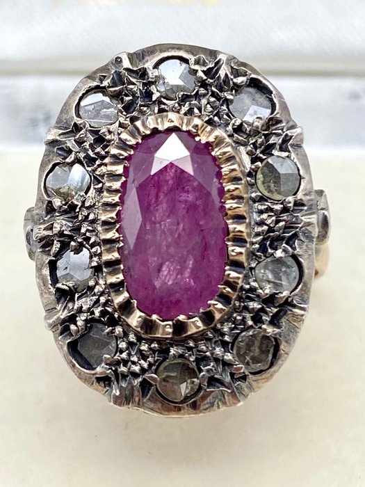 Image 2 of 14 kt. Gold - Ring - 2.00 ct Ruby - Diamonds