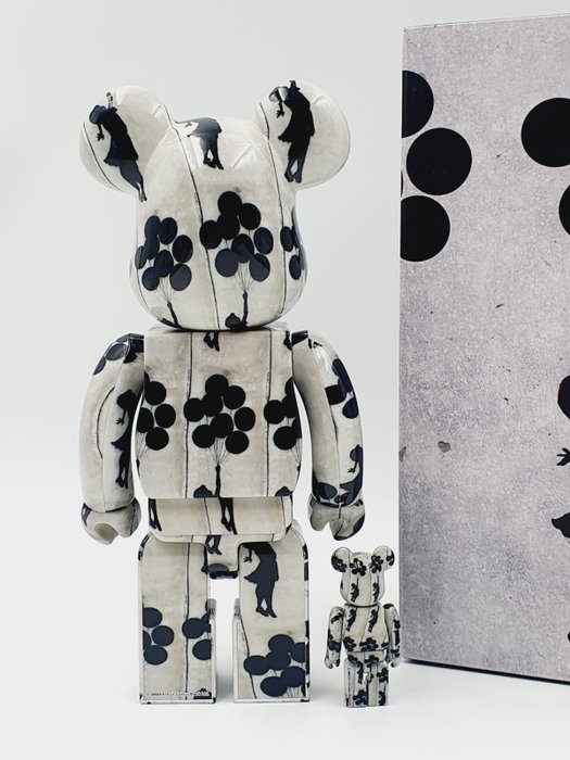 Preview of the first image of Brandalism - Be@rbrick Flying Balloon Girl (Banksy) 400% + 100%.