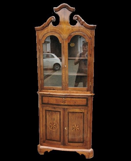 Preview of the first image of Corner cabinet - Rosewood, Walnut - 19th century.