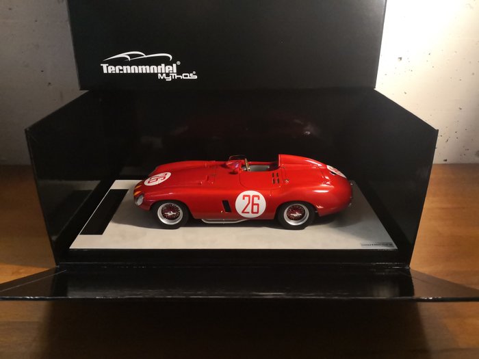 Tecnomodel 1:18 - Kilpa-auton pienoismalli - Ferrari 750 Monza 12h Sebring 1955 #26 DePortago-Maglioli - TM18-46F