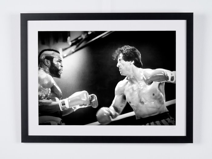 Rocky III (1982) - Sylvester Stallone as « Rocky Balboa » - Luxury Wooden Framed 70X50 cm - Limited Edition Nr 02 of 30 - Serial ID 19081 - - Original Certificate (COA), Hologram Logo Editor and QR Code