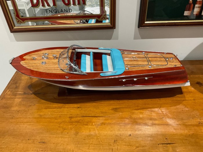 maquette riva Tritone 67 cm de luxe en bois 1:12 - 模型船