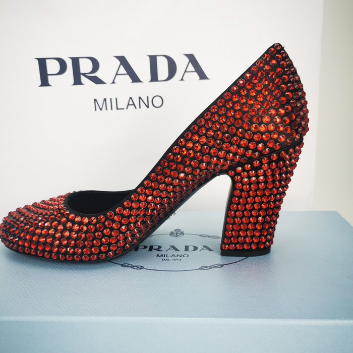 Prada - Sko med stiletthæl - Størrelse: Shoes / EU 38.5