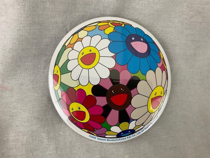 Preview of the first image of Takashi Murakami (1962) - Flower Ball 2005.