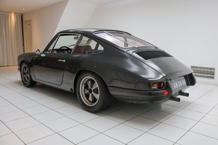 Image 3 of Porsche - 911 R Tribute - 1968