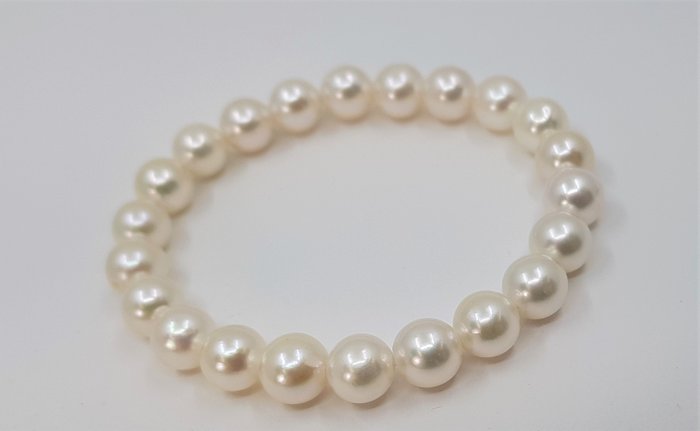 Preview of the first image of 8x9mm Akoya pearls - Bracelet.