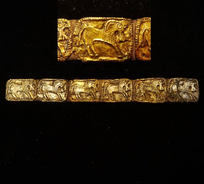 Amlash - Marlik Gull - Sett med 6 gullsmykker - 1000 f.Kr