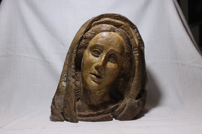 Image 2 of Sculpture, Head of Madonna - Wood (Fruit) - 17th century