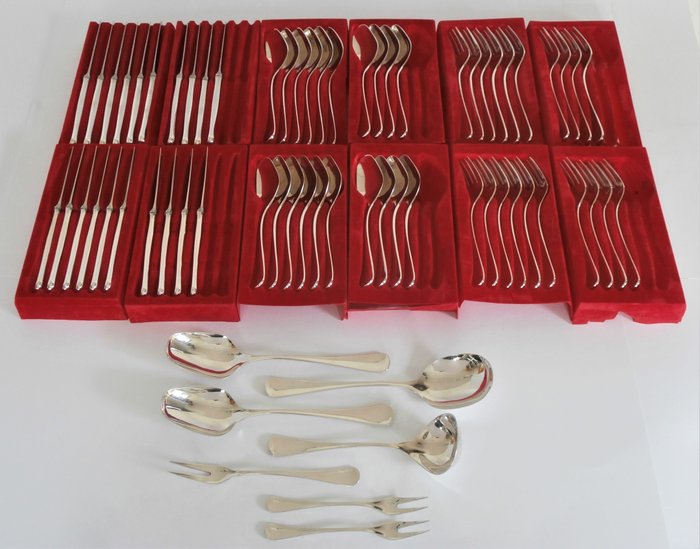 S. Tranekjier – Robbe & Berking – Cutlery 10 persons + serving cutlery, 67 pieces – Verzilverd – model Scandia