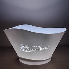 Perrier-Jouët, Champagne Perrier-Jouët Belle Epoque illuminated ice bucket – fits – 5 Flessen (0.75 liter)