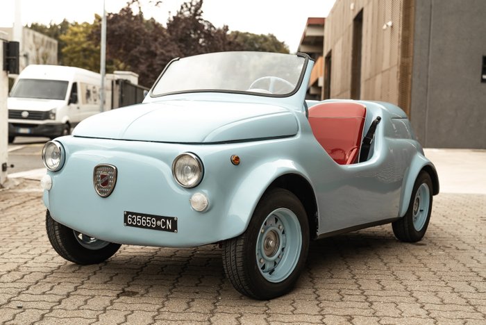 Preview of the first image of Fiat - 500 F Spiaggina evocation - 1971.