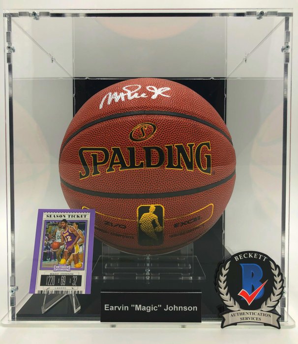 Los Angeles Lakers - NBA Basketball - Magic Johnson - Basketball