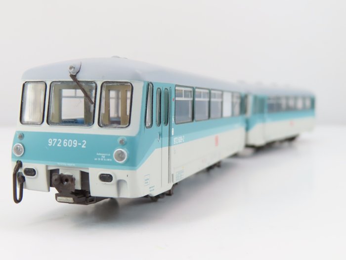 Sachsenmodelle H0 – 13003 – Treinstel – 2-Delige set railbussen BR 772 en 972 (VT 2.09) – DB