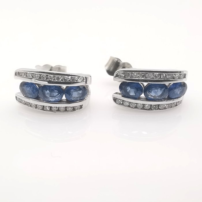 Image 2 of 18 kt. White gold - Earring - 1.20 ct Sapphires - Diamonds