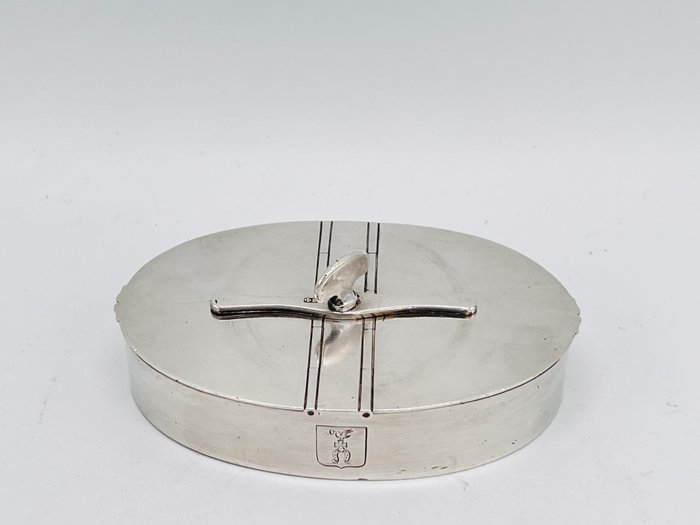 Russische tafel snuifdoos met wapen van de familie Krasinski – .875 (84 Zolotniki) zilver, Zilver verguld – Henrik August Lang – Rusland – 1834