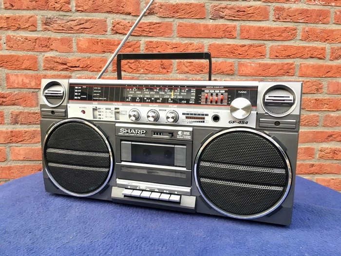Sharp - GF-454 -  BoomBox - Cassettespeler, Draagbare radio