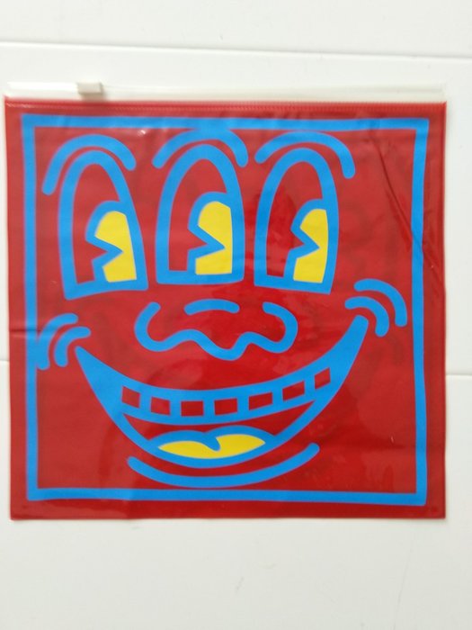 Image 3 of Keith Haring (1958-1990) - Keith Haring 3 Eyed Face ziplock bag red and black, 2 pencil cased ziplo