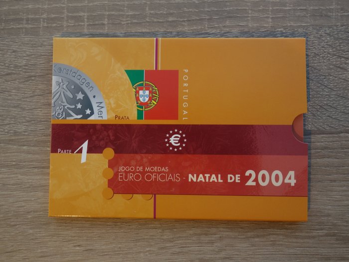 葡萄牙. Year Set (FDC) 2004 "Kerst" met zilveren penning  (沒有保留價)