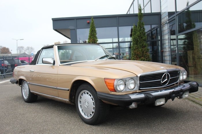 Preview of the first image of Mercedes-Benz - SL 380 - 1983.