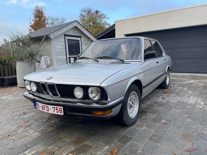 BMW - 520i - 1984