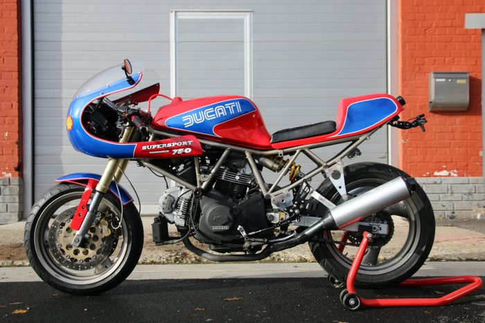 Preview of the first image of Ducati - SS 750 SuperSport - 1994.