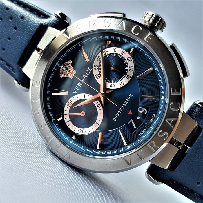 Preview of the first image of Versace - Aion - Blue Edition - Chronograph - Men - New.