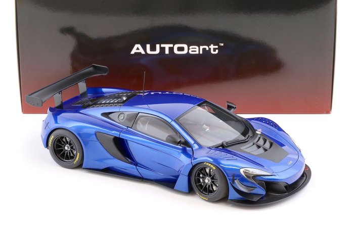 Image 2 of Autoart - 1:18 - McLaren 650S GT3 - Blue/Black Accents