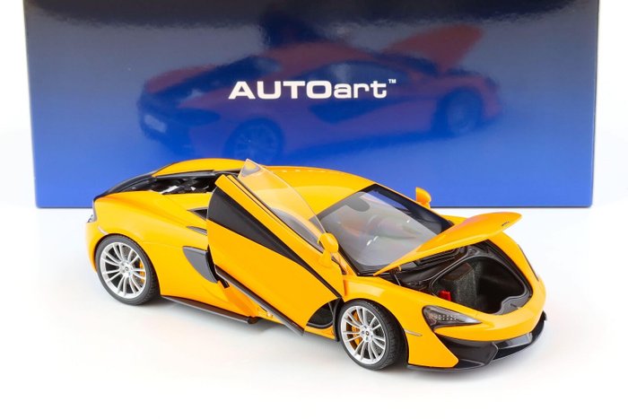 Image 2 of Autoart - 1:18 - McLaren 570S - McLaren Orange / Silver Wheels
