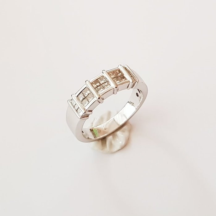 18 kt Weißgold - Ring - 0.24 ct Diamanten - Diamanten
