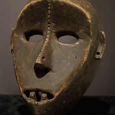 Mask - Wood - Ngbaka - Congo DRC 