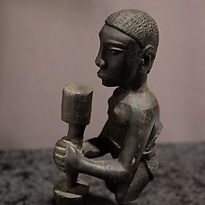 Figure - Wood - Makondé - Mozambique 