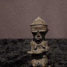 Maternity figure - Brass - Yoruba - Nigeria 