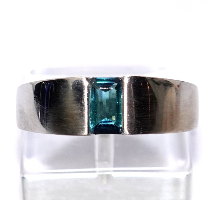 Preview of the first image of Rare Indigolith - 14 kt. White gold - Ring, Set - 0.50 ct Tourmaline.