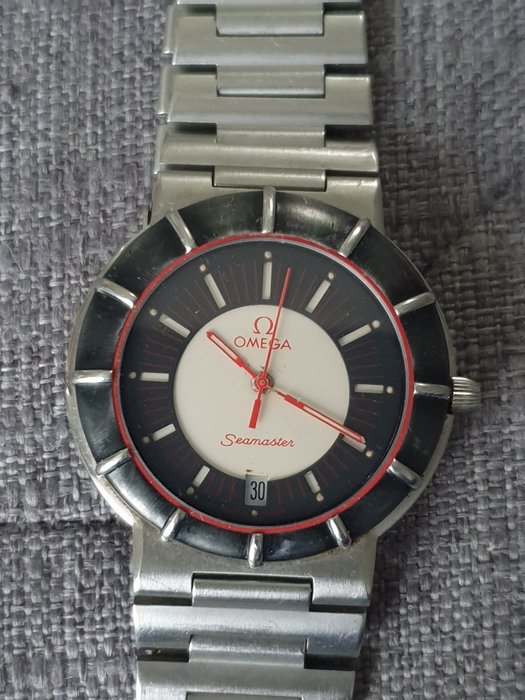 Preview of the first image of Omega - Seamaster Dynamic " Spider " - Men - 1980-1989.