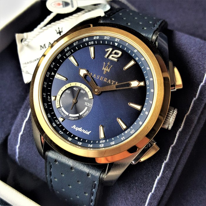 Preview of the first image of Watch/clock/stopwatch - Hybrid Technology - Gold - New - Maserati.
