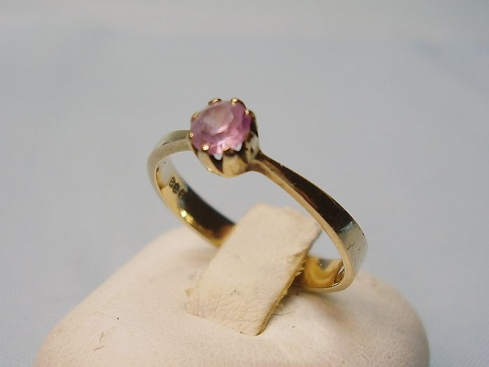 Image 2 of 8 kt. Gold - Ring - 0.45 ct Amethyst