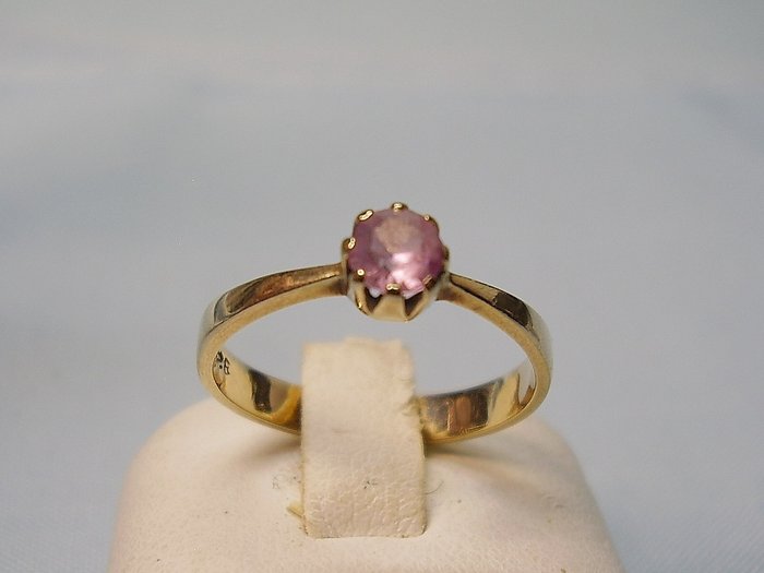 Image 3 of 8 kt. Gold - Ring - 0.45 ct Amethyst