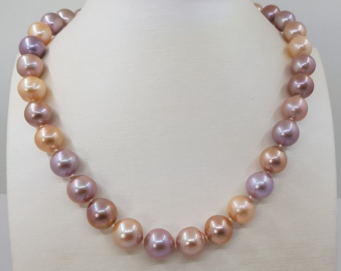 Image 3 of No reserve - 11x13mm Multi Edison Freshwater Pearls - 14 kt. White gold - Necklace
