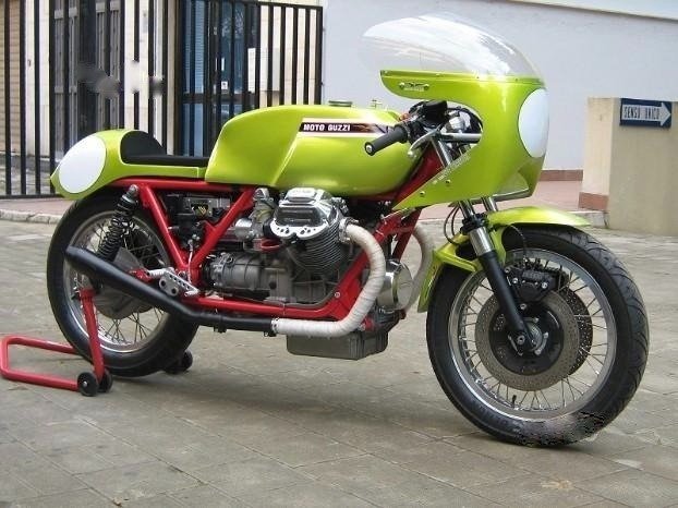 Preview of the first image of Moto Guzzi - Le Mans 2 - Special - 1000 cc - 1980.