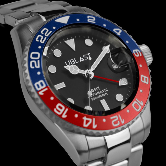 Preview of the first image of Ublast - " NO RESERVE PRICE " Diver GMT - UBDGM40BKR - Sub 200M - Men - 2023.